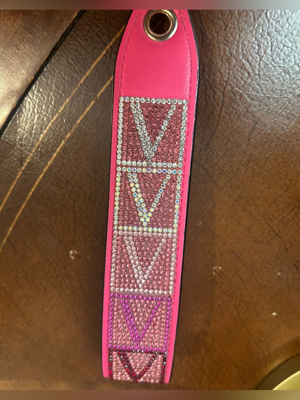VICTORIA’s SECRET Rhinestone keychain